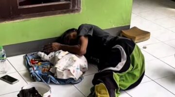 Kisah Haru, Polisi Cimahi Baik Hati Selamatkan Bapak Badut dan Bayi 2 Bulan yang Diusir